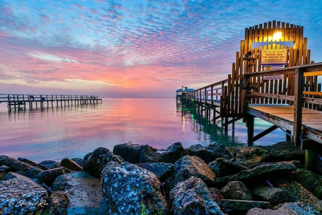 D&R Pelican Bay Resort Рокпорт Экстерьер фото